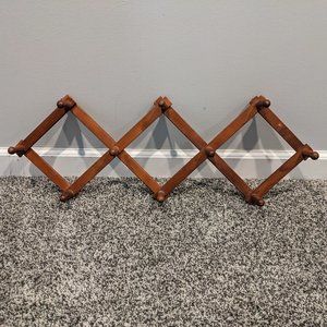 Accordion Hook Rack